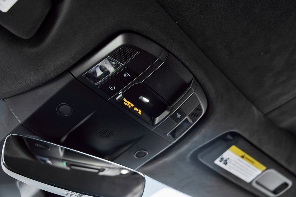 2025 Lamborghini Revuelto Base AWD