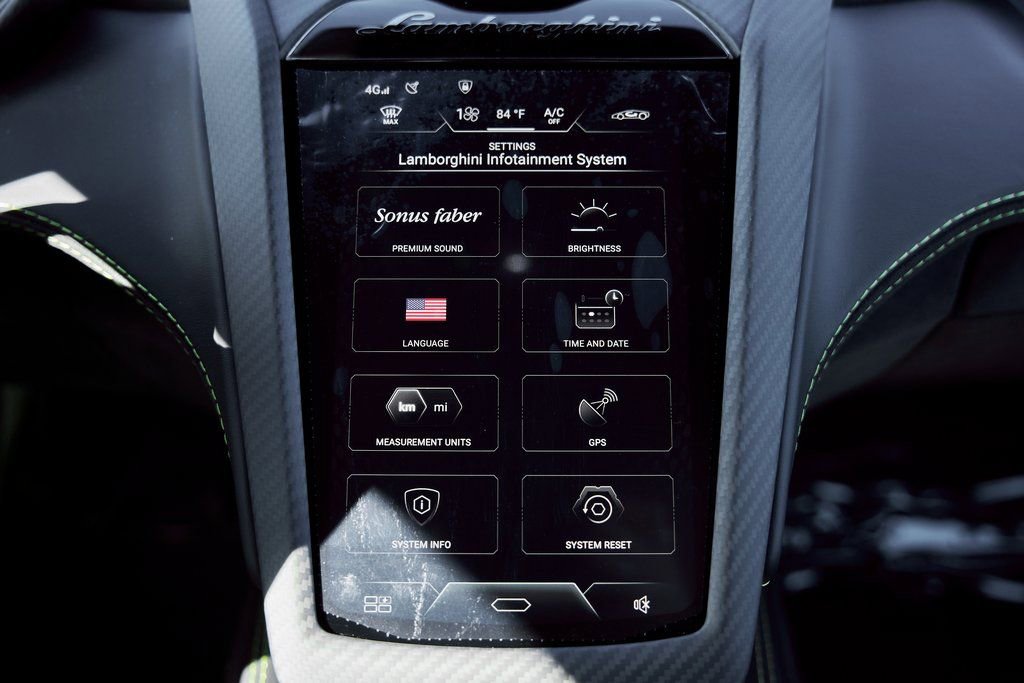 2025 Lamborghini Revuelto Base AWD