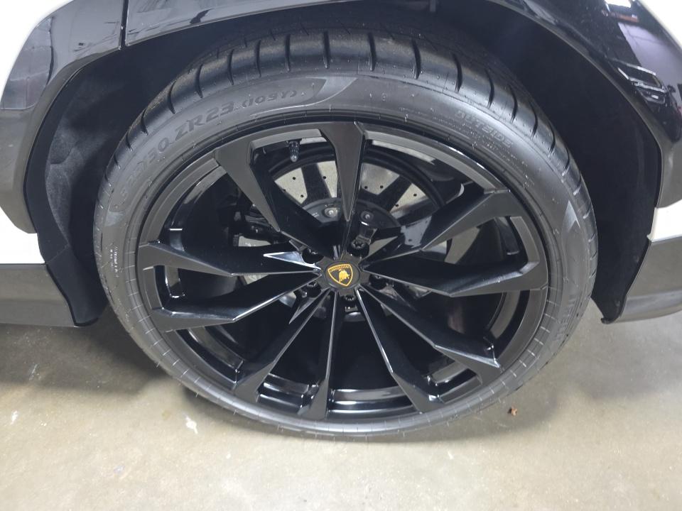 2024 Lamborghini Urus S AWD