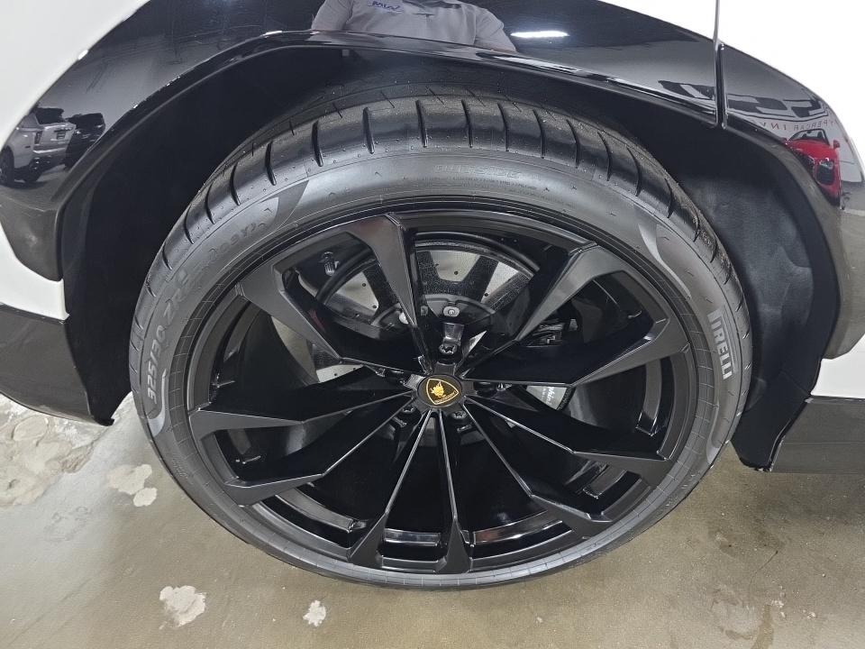 2024 Lamborghini Urus S AWD