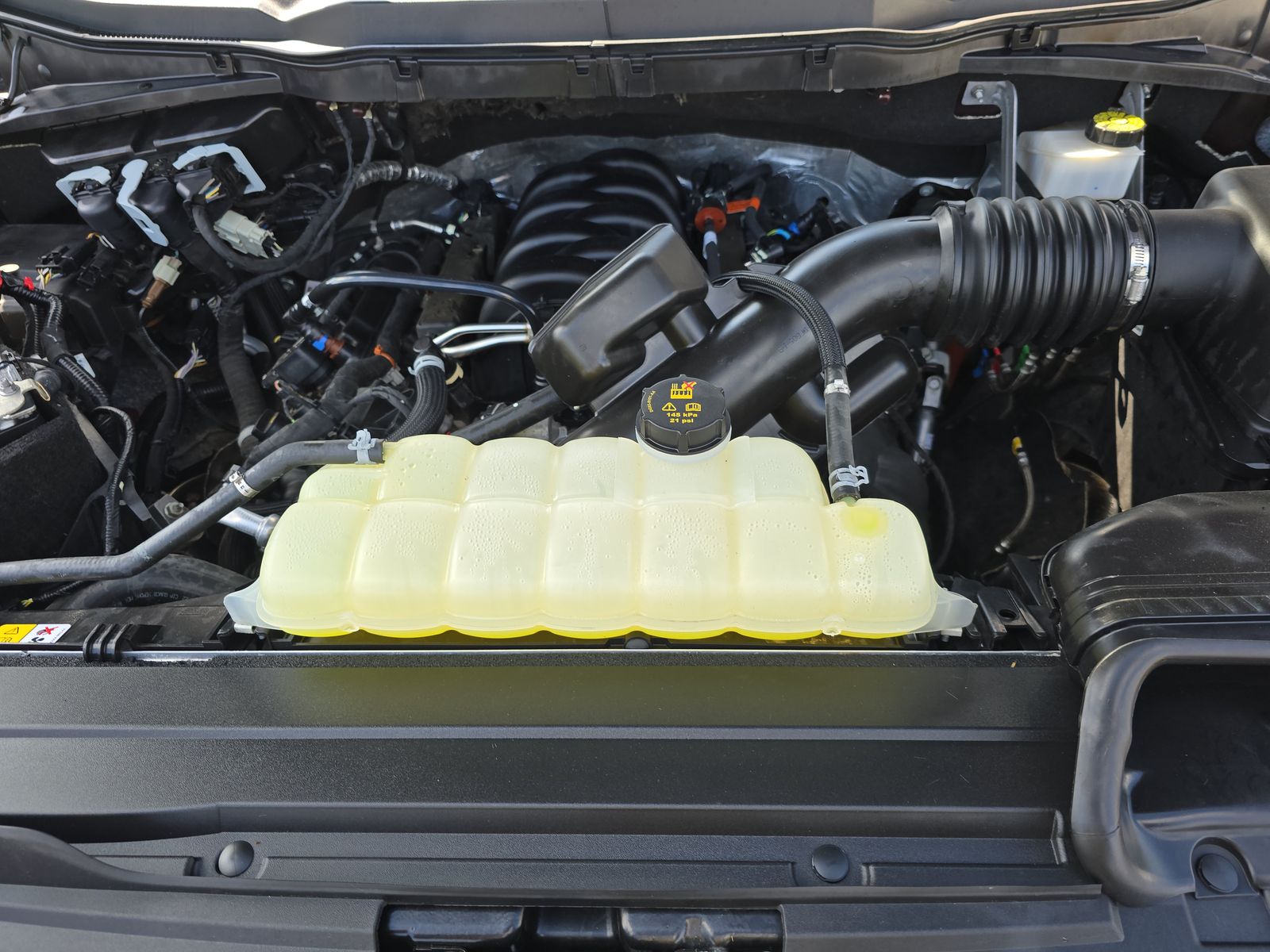 2022 Ford F-150 Lariat AWD