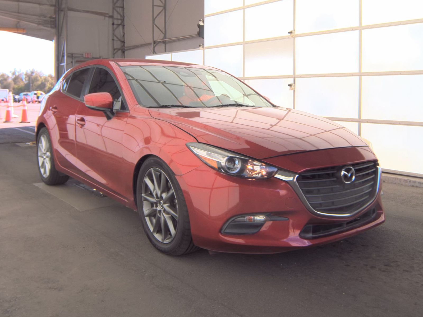 2018 MAZDA MAZDA3 Touring FWD