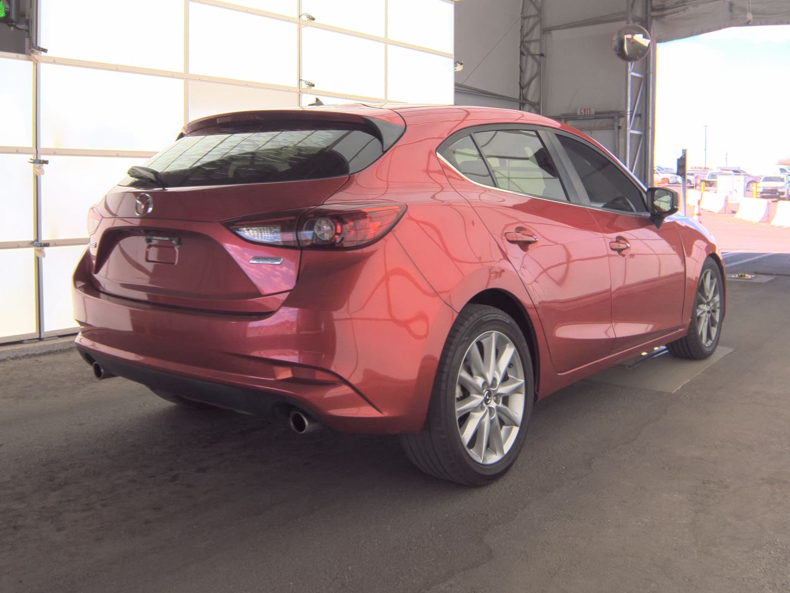 2018 MAZDA MAZDA3 Touring FWD