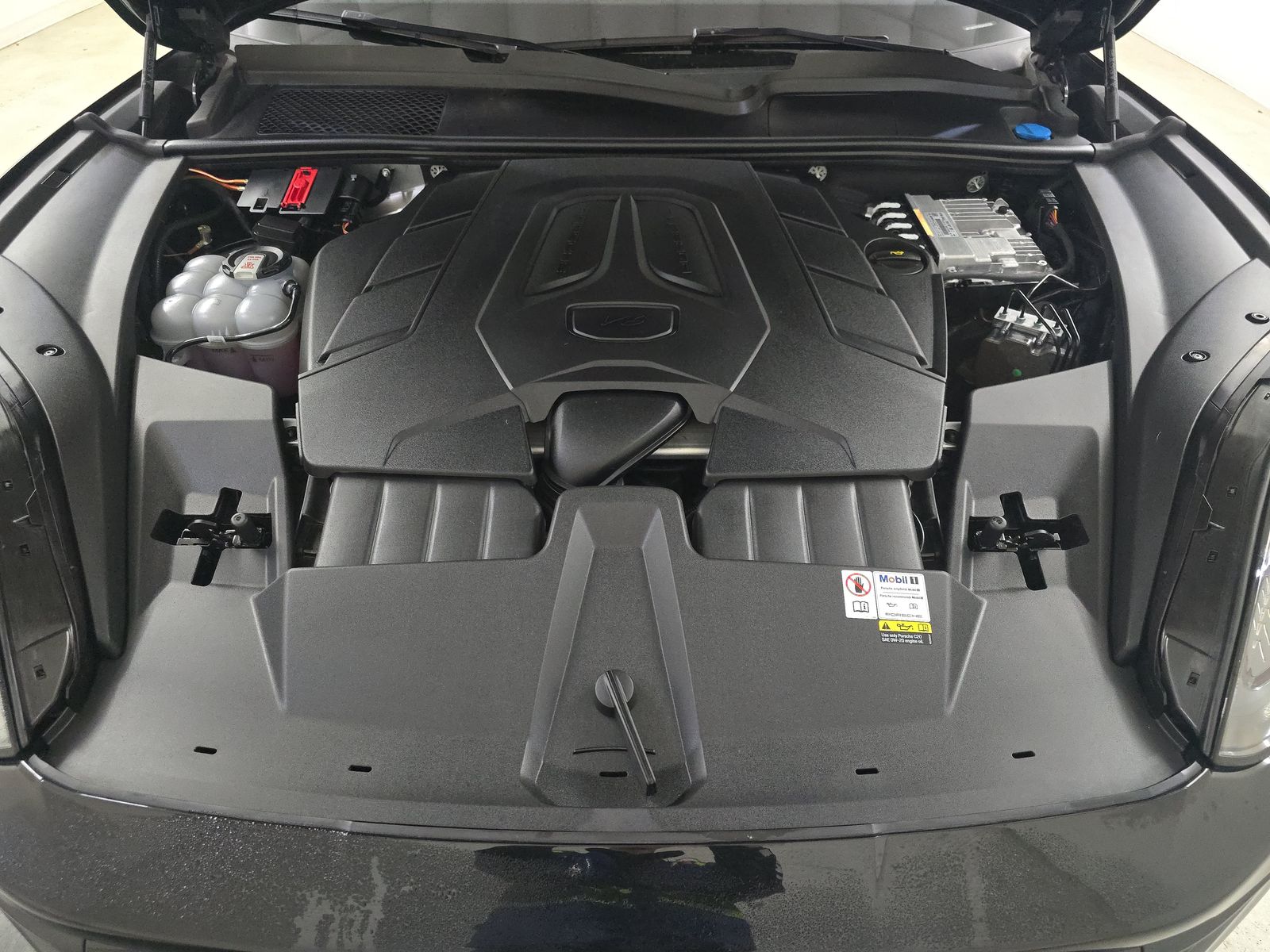 2024 Porsche Cayenne Base AWD