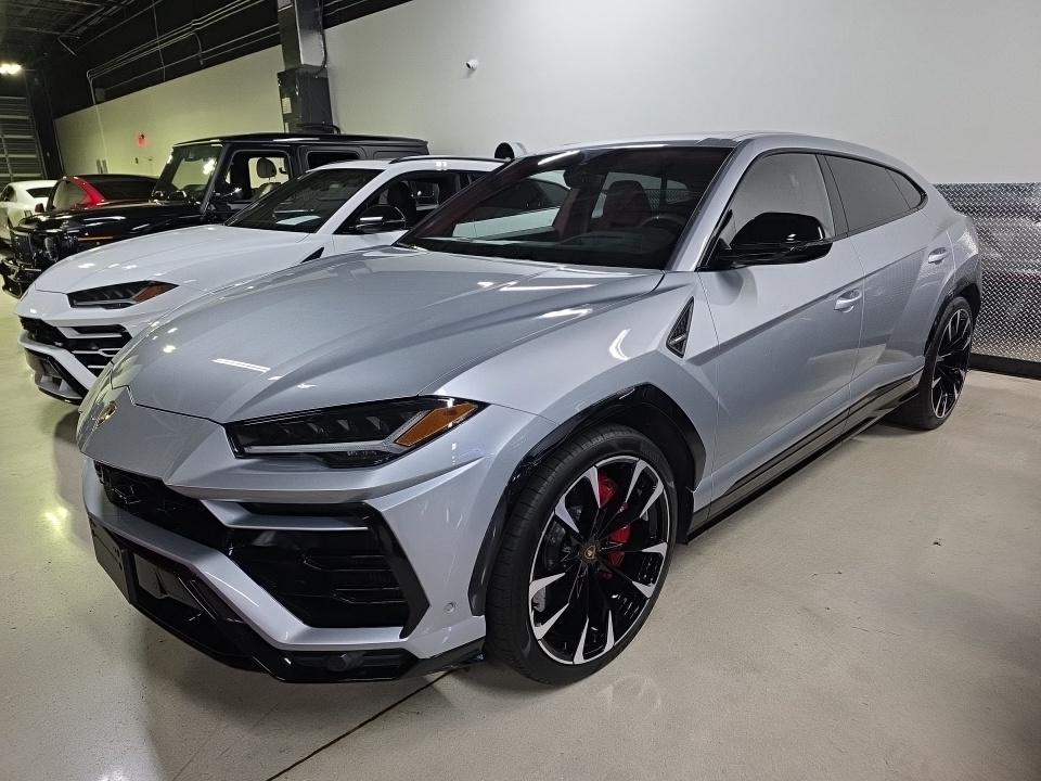 2022 Lamborghini Urus Base AWD