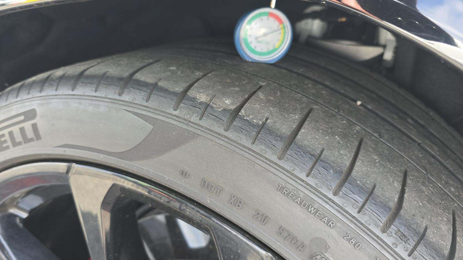 2021 Lamborghini Urus Base AWD