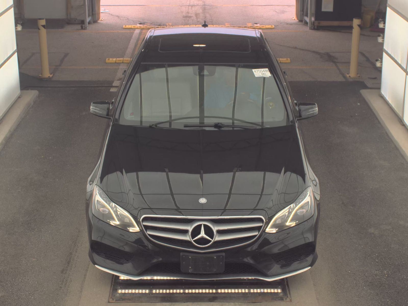 MERCEDES-BENZ E-CLASS - 3