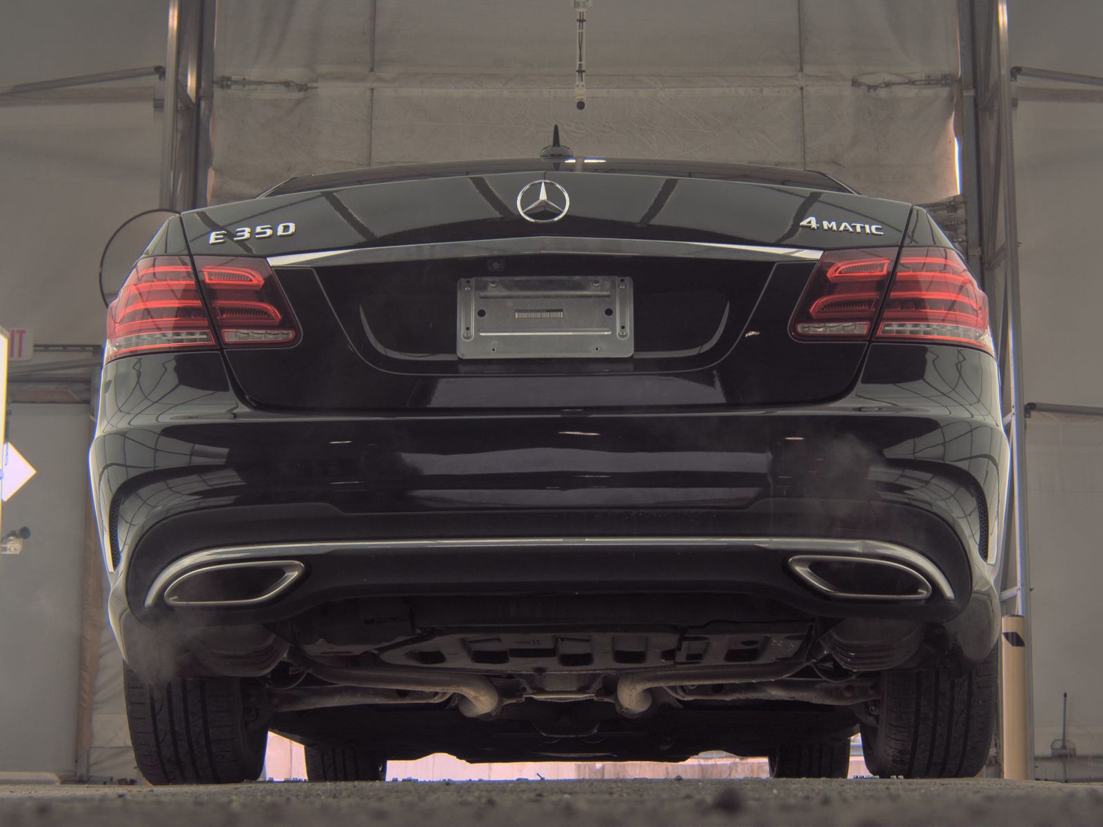 MERCEDES-BENZ E-CLASS - 8