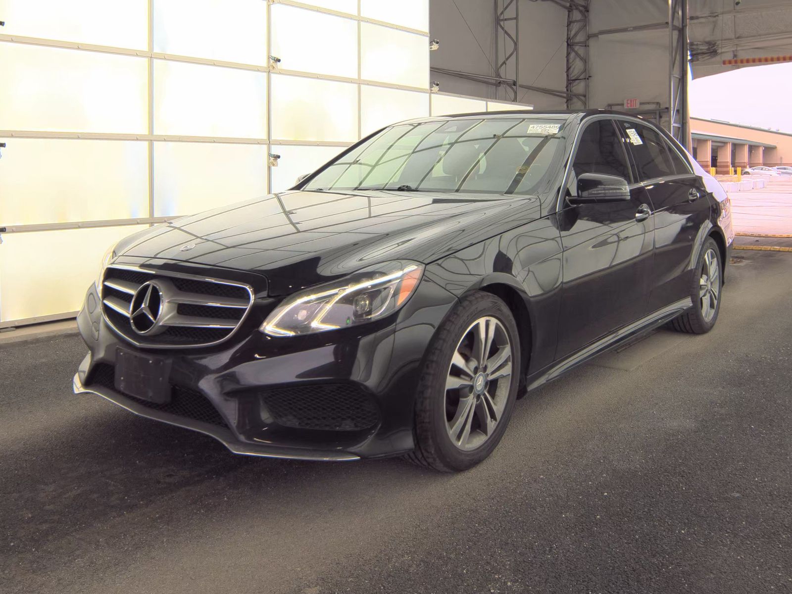 MERCEDES-BENZ E-CLASS - 1