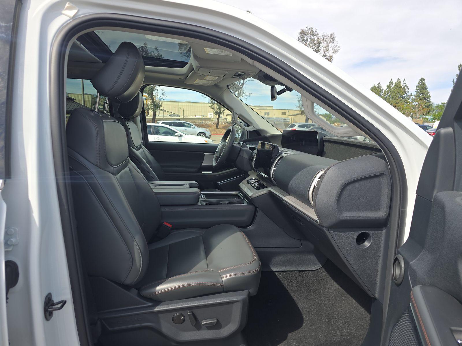 FORD EXPEDITION MAX - 9