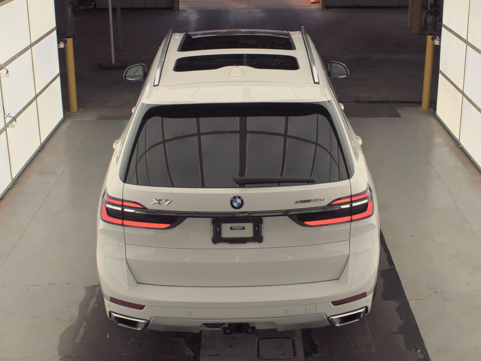 2023 BMW X7 xDrive40i AWD