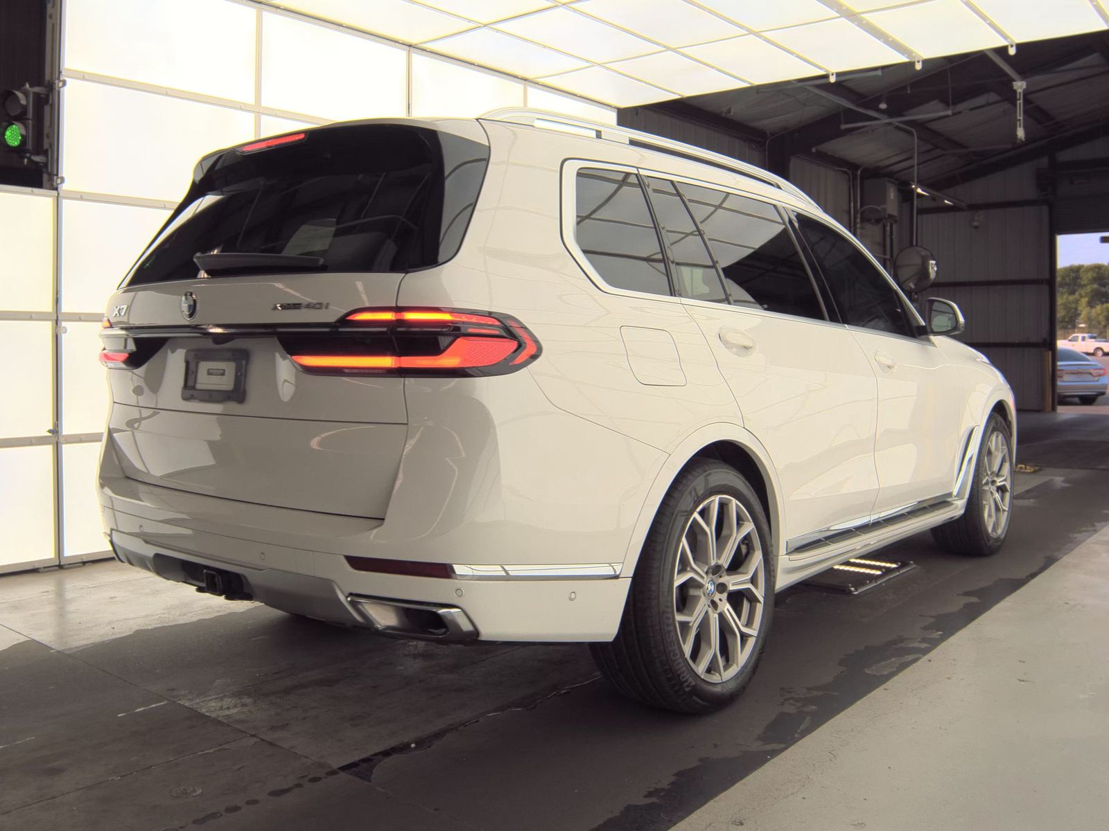 2023 BMW X7 xDrive40i AWD