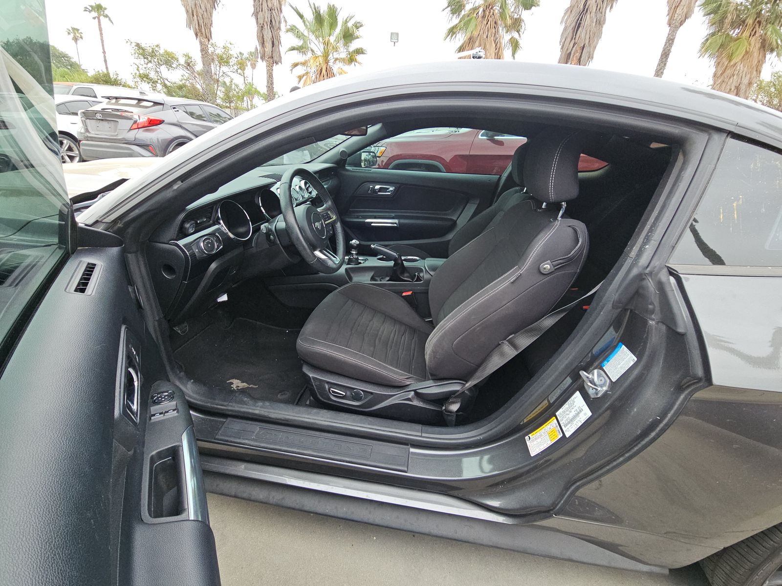 2017 Ford Mustang EcoBoost RWD