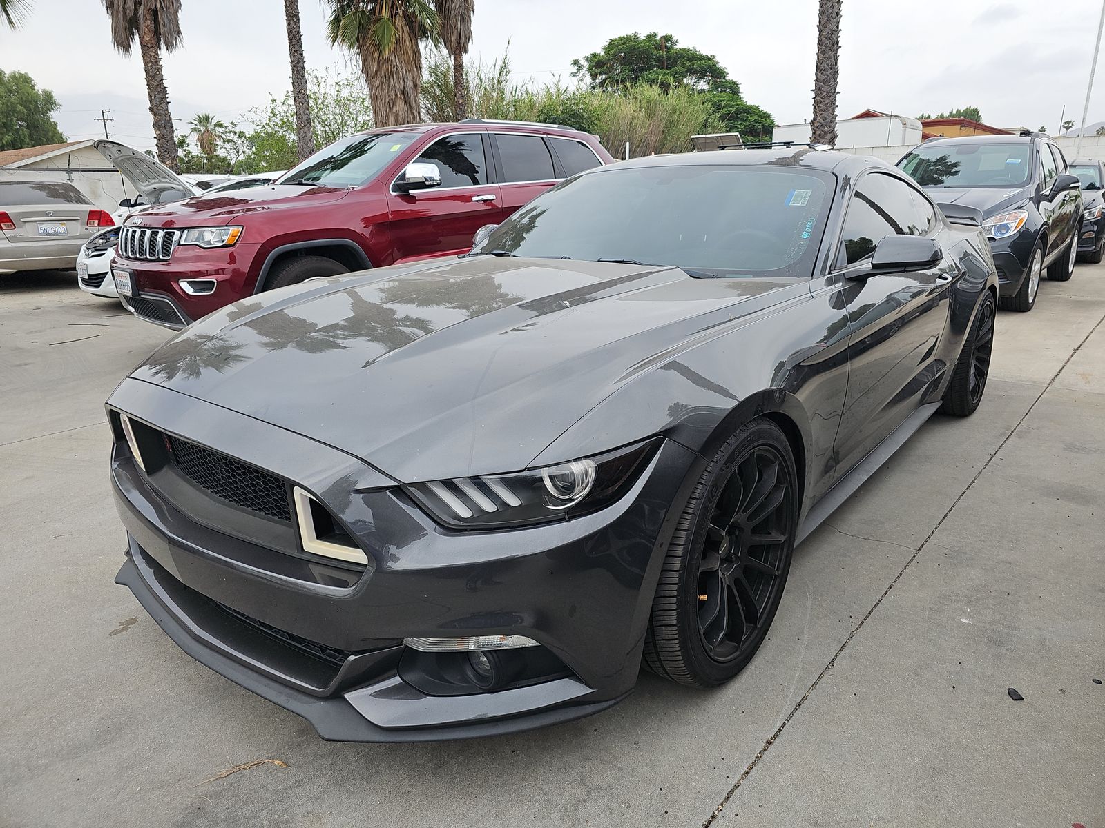 2017 Ford Mustang EcoBoost RWD