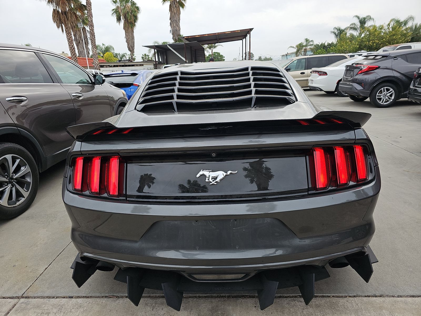 2017 Ford Mustang EcoBoost RWD