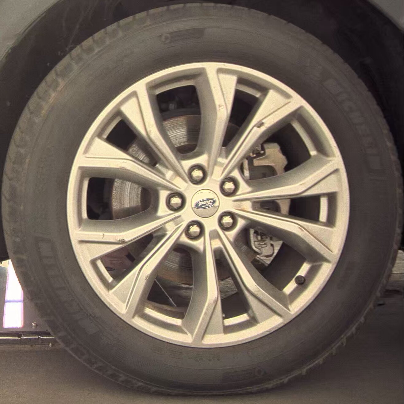 2020 Ford Explorer XLT AWD