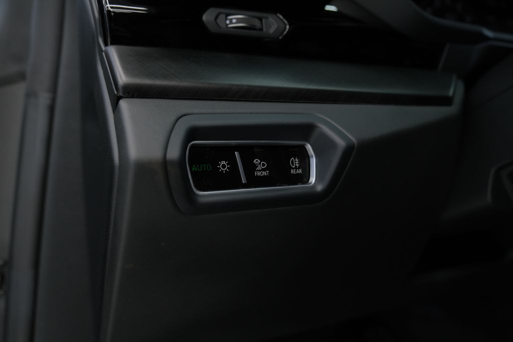 2022 Lamborghini Urus Base AWD