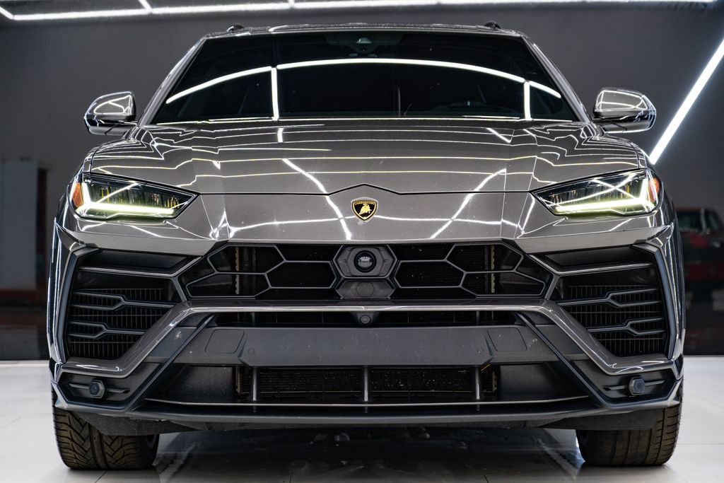 2022 Lamborghini Urus Base AWD