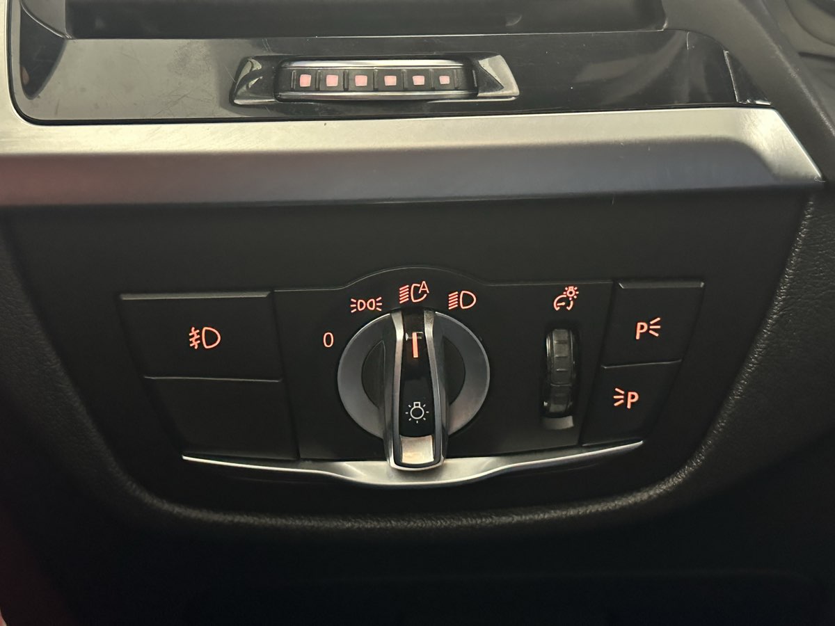 2019 BMW X4 xDrive30i AWD