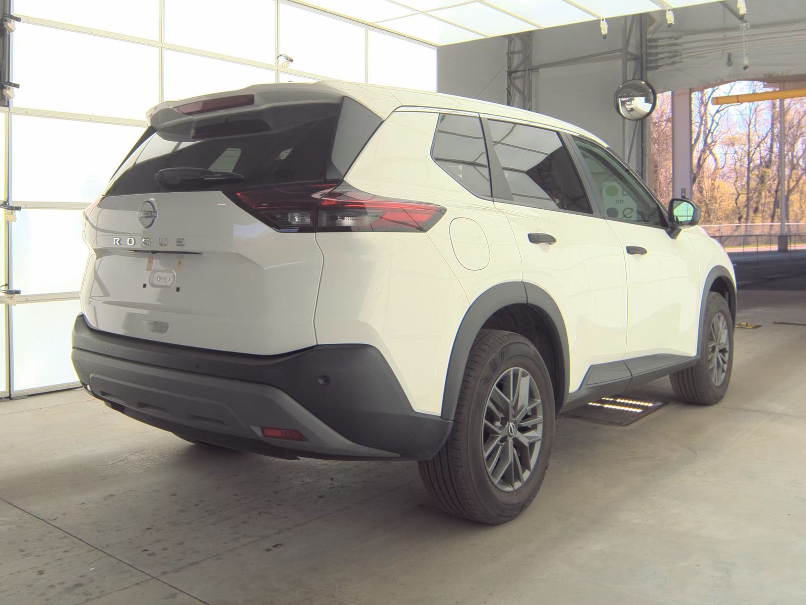 2022 Nissan Rogue S FWD