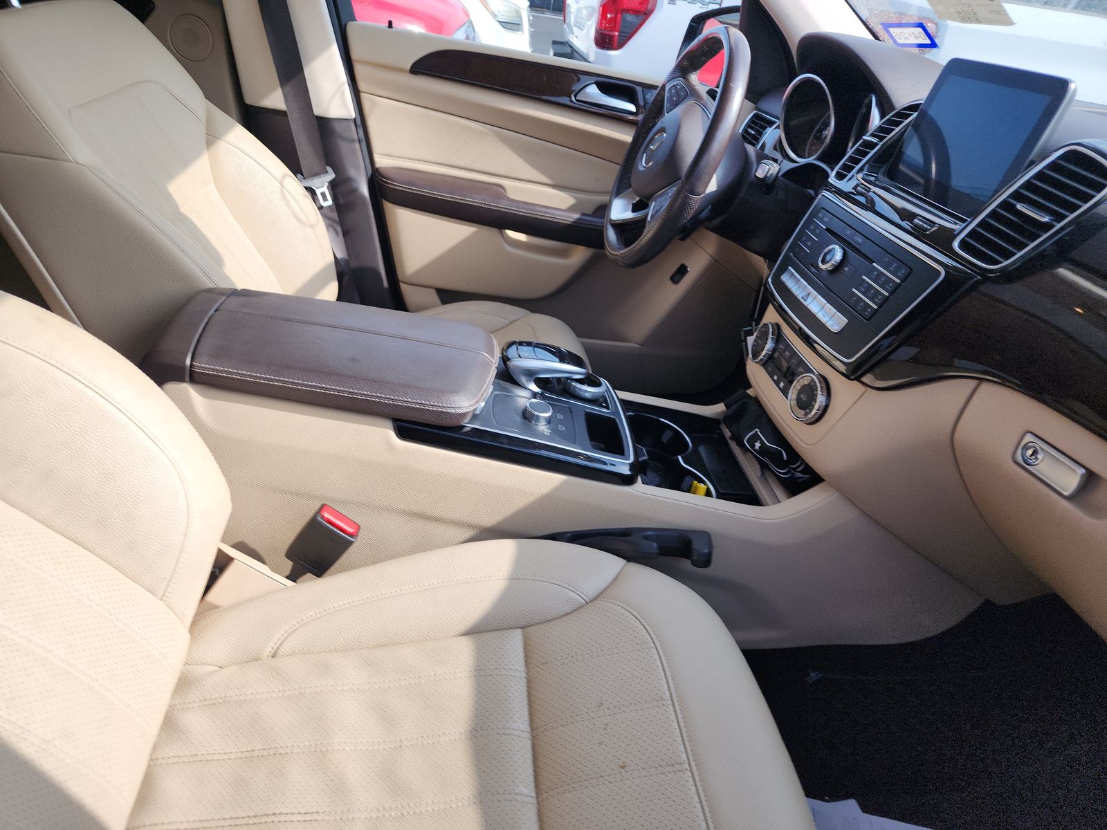 MERCEDES-BENZ GLE - 9