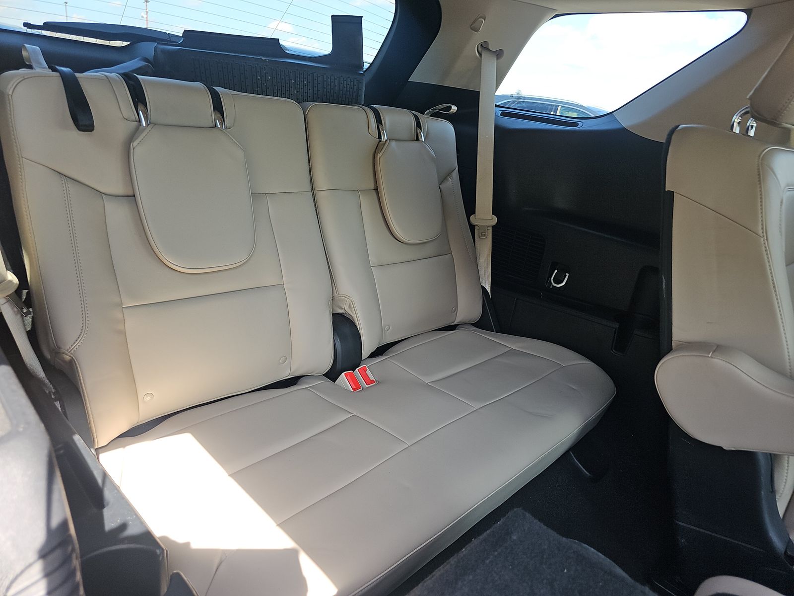 2023 Ford Explorer XLT AWD