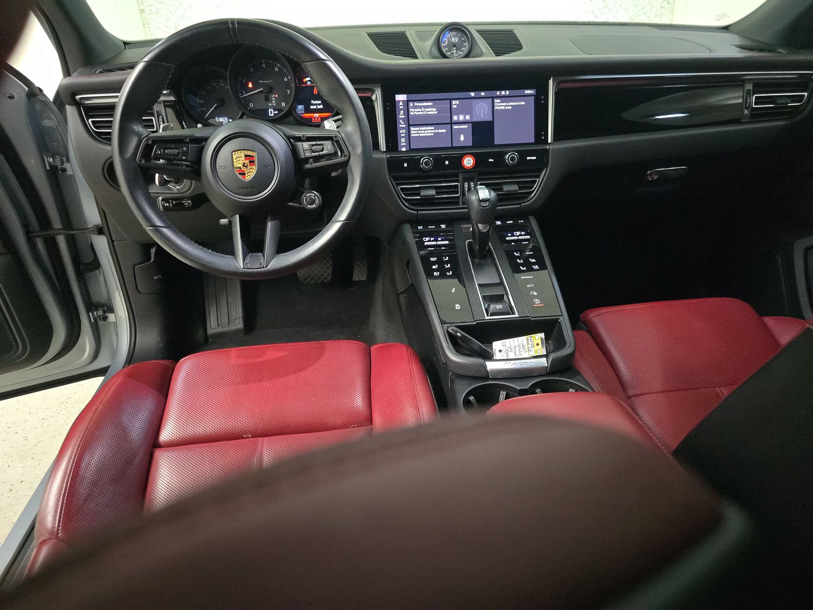 2023 Porsche Macan T AWD