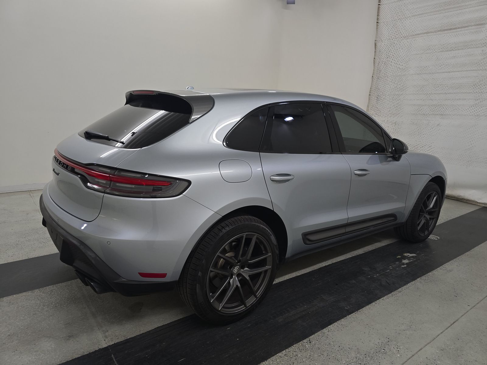 2023 Porsche Macan T AWD