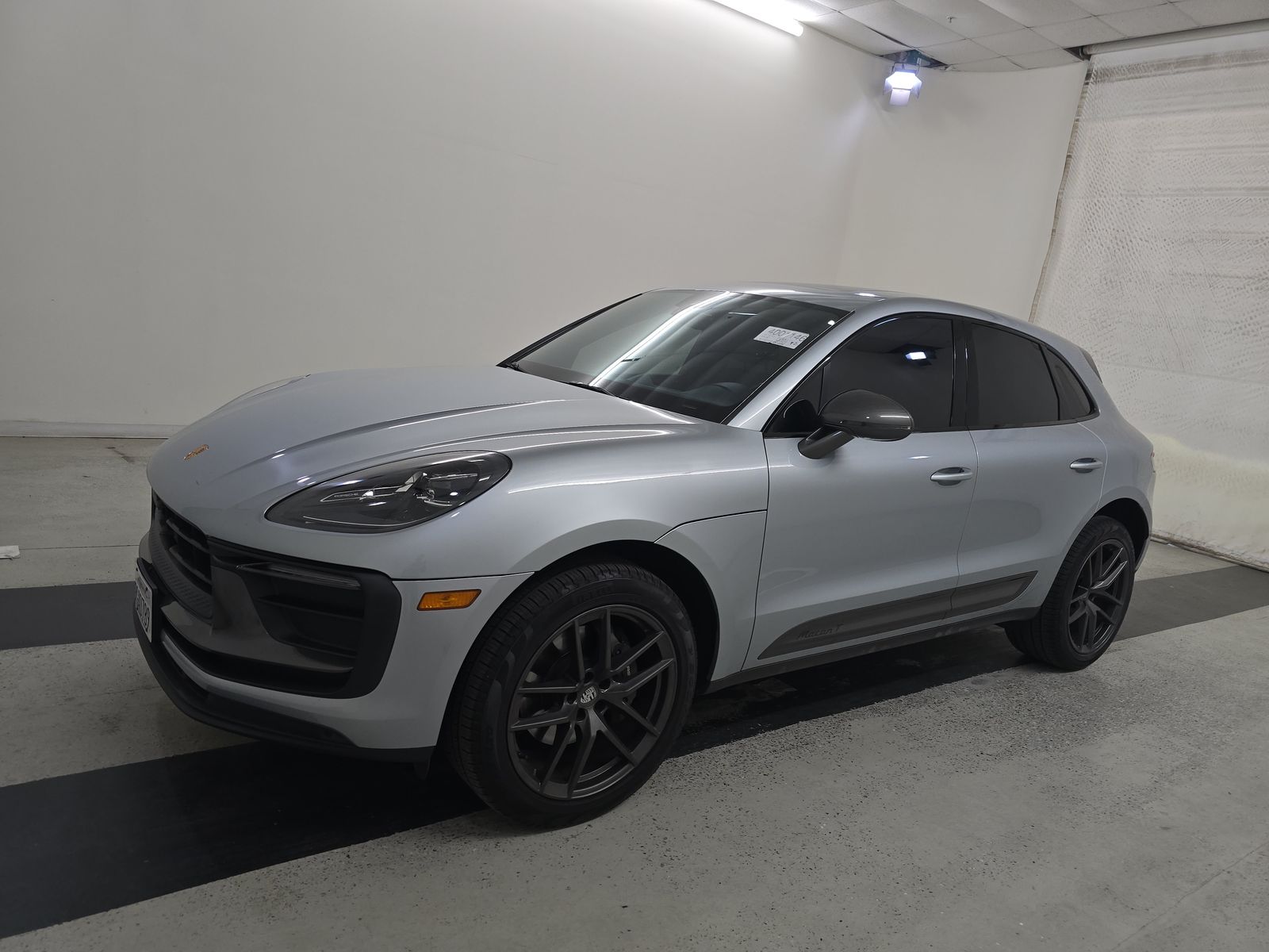 2023 Porsche Macan T AWD