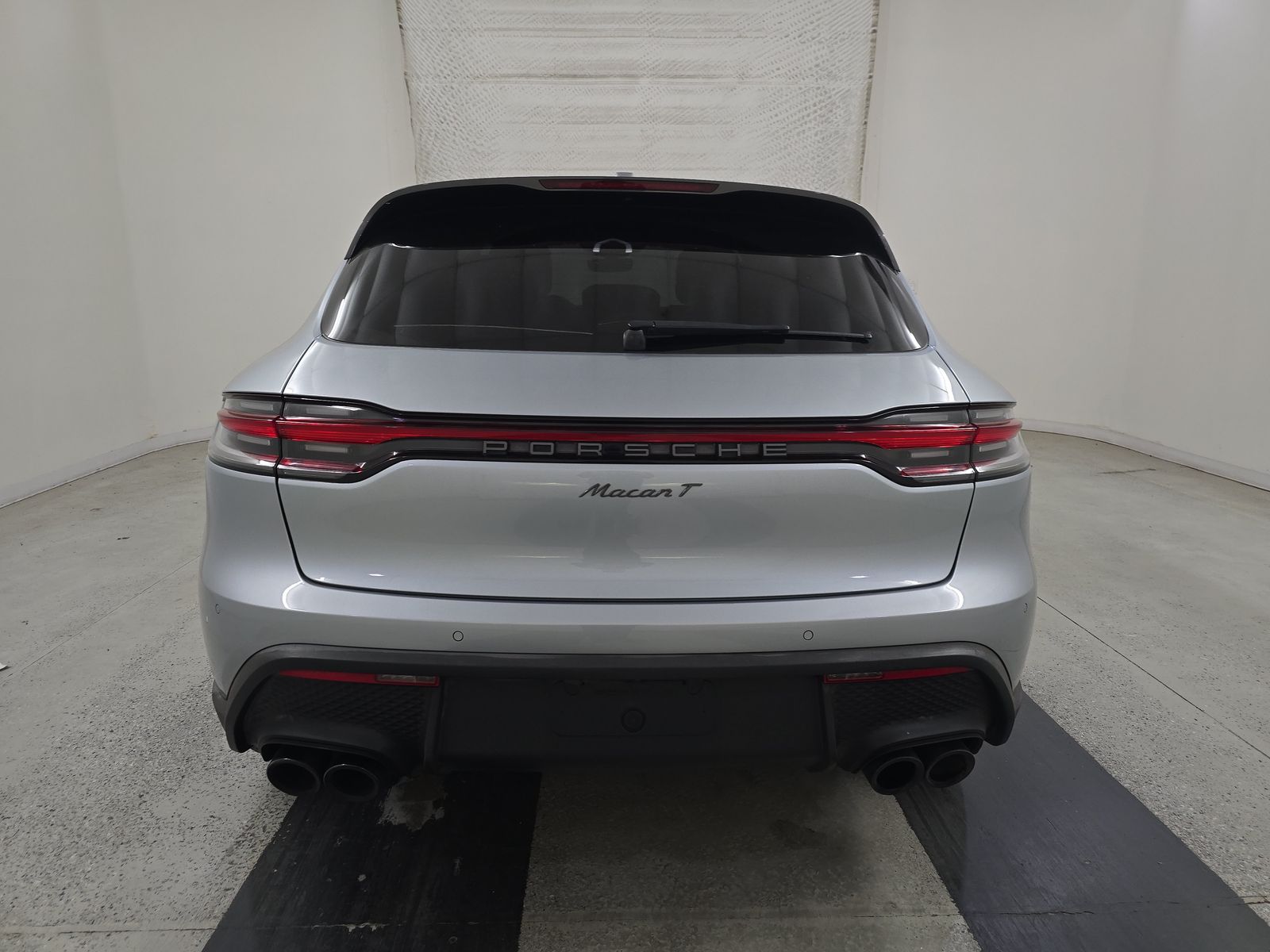 2023 Porsche Macan T AWD