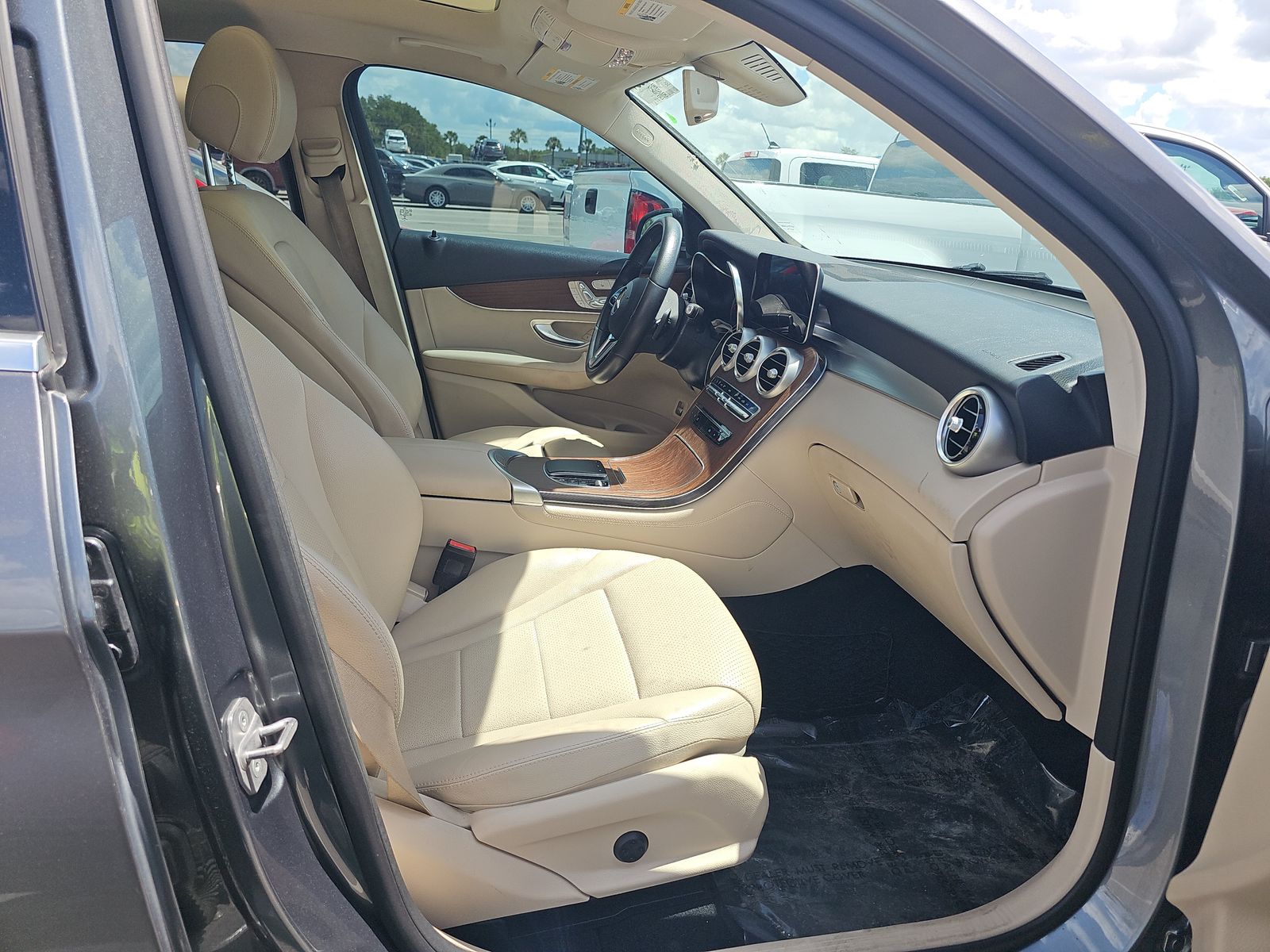 2020 Mercedes-Benz GLC GLC 300 RWD