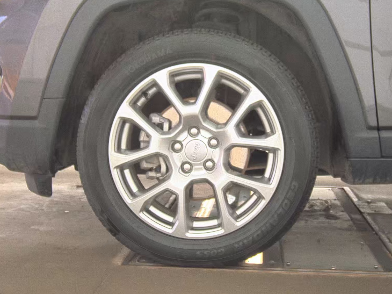 JEEP LATITU LUX - 10