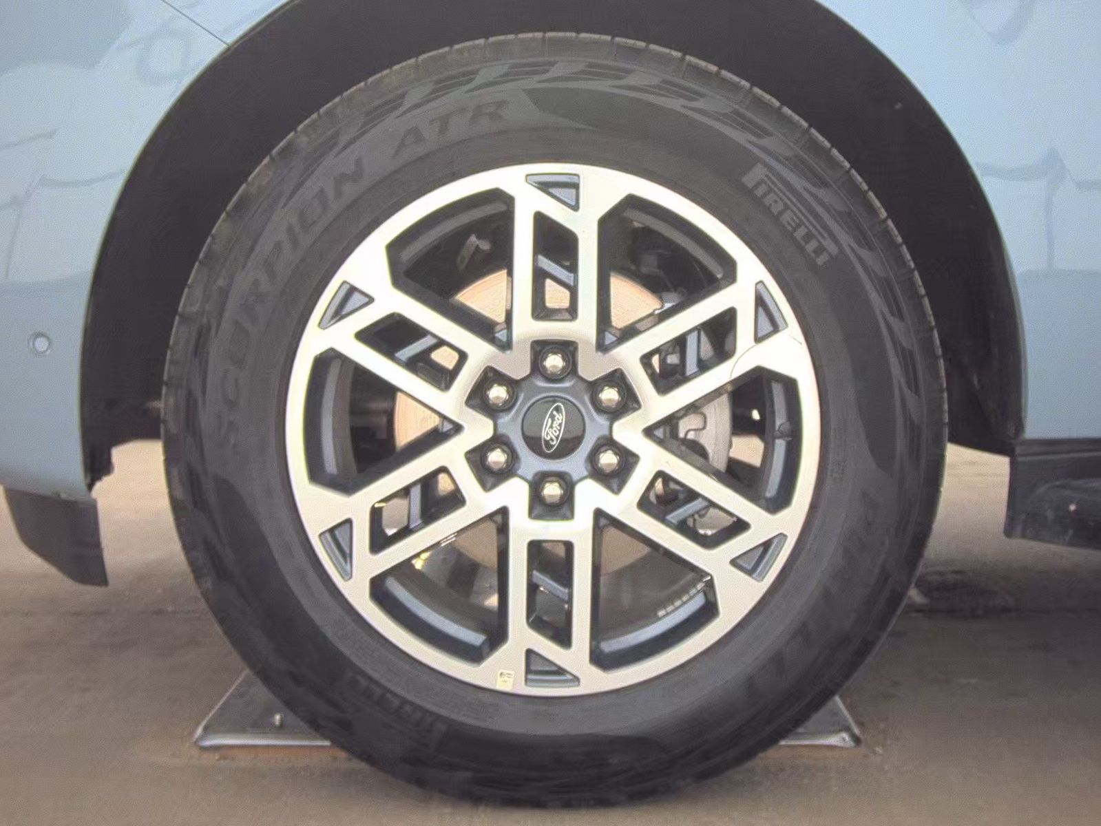 FORD EXPEDITION - 10