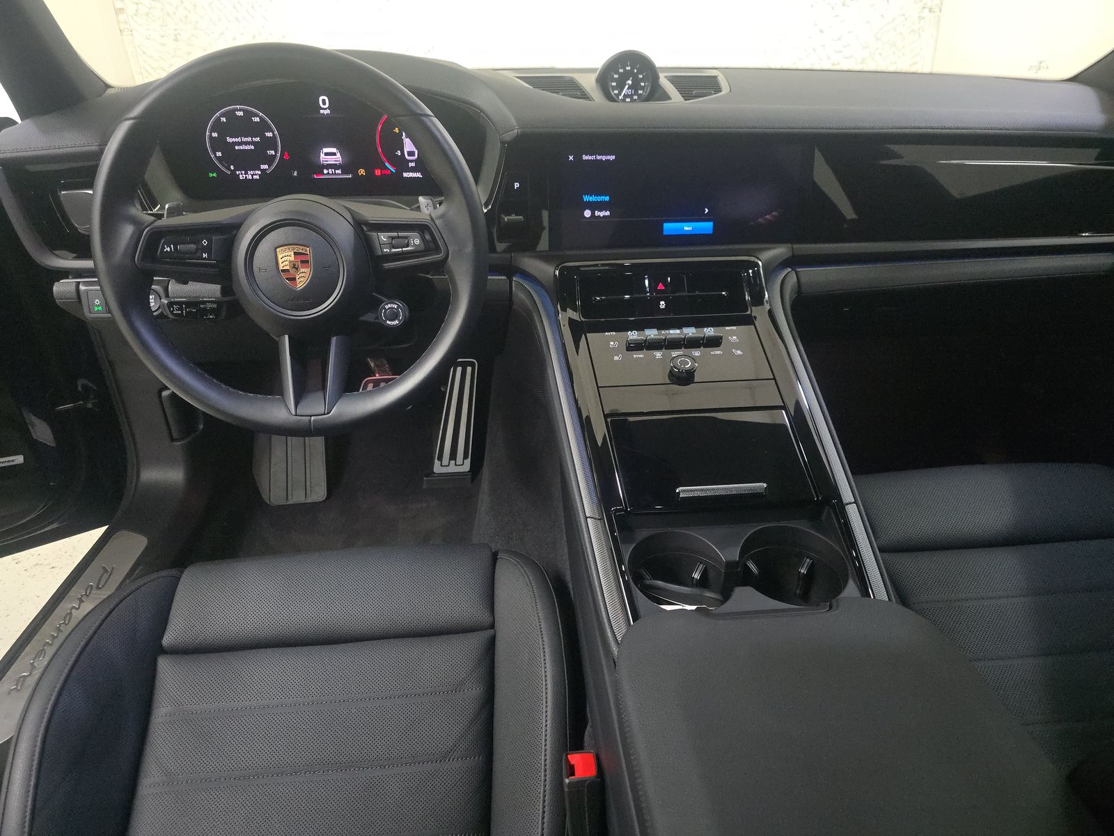 2024 Porsche Panamera Base RWD