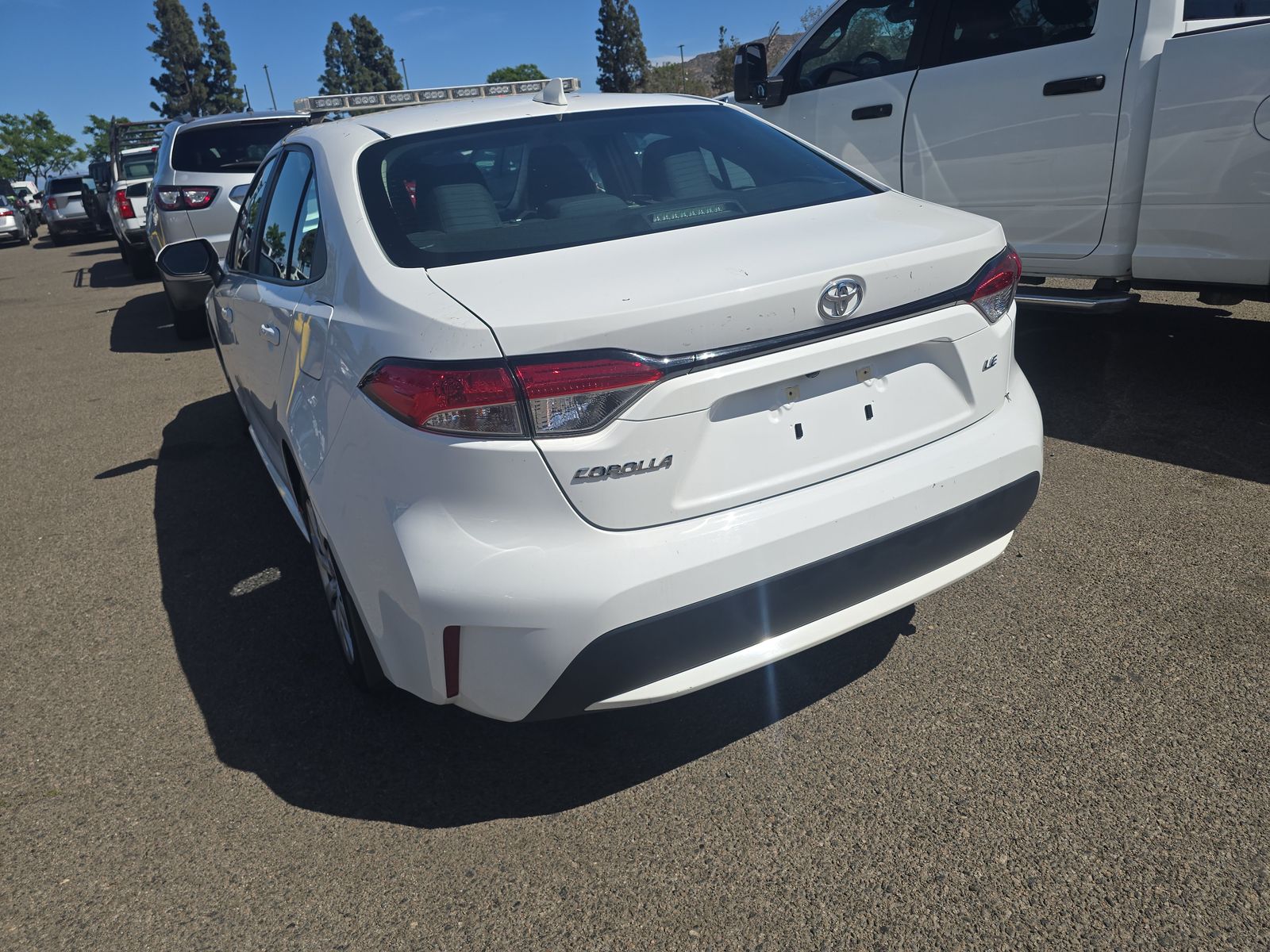 2022 Toyota Corolla LE FWD