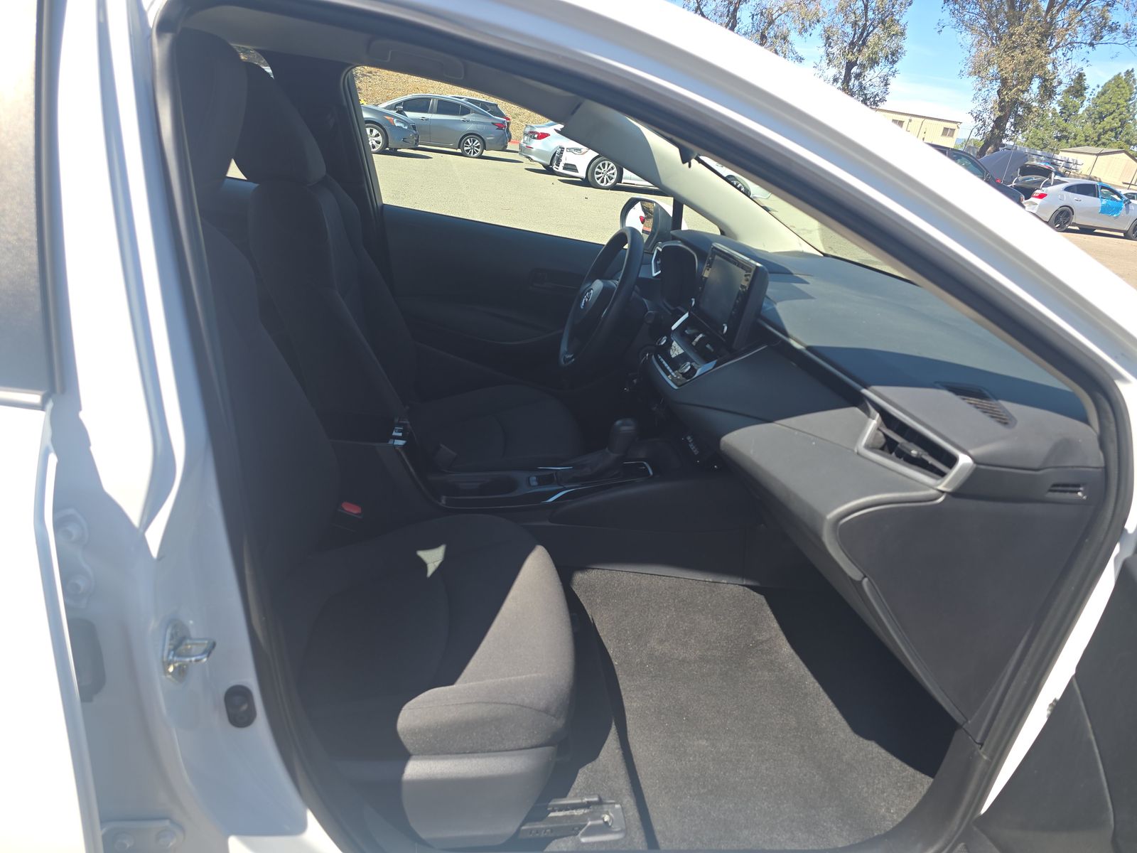 2022 Toyota Corolla LE FWD