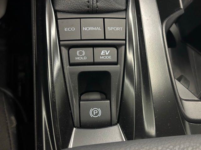 2026 Toyota Camry LE FWD