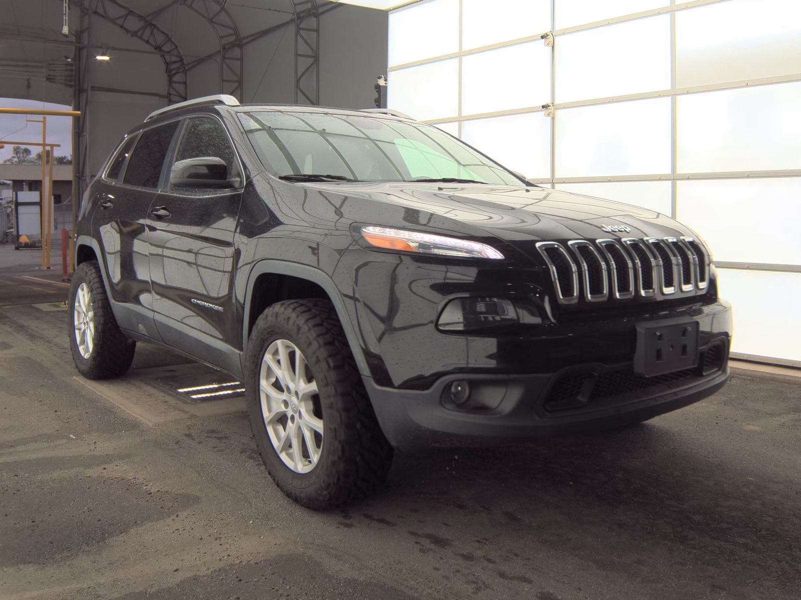 JEEP LATITUDE - 5
