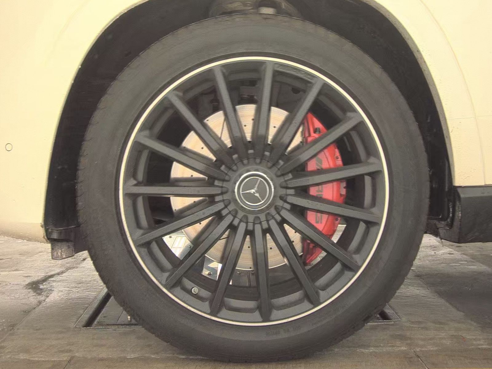 MERCEDES-BENZ GLS-CLASS - 10