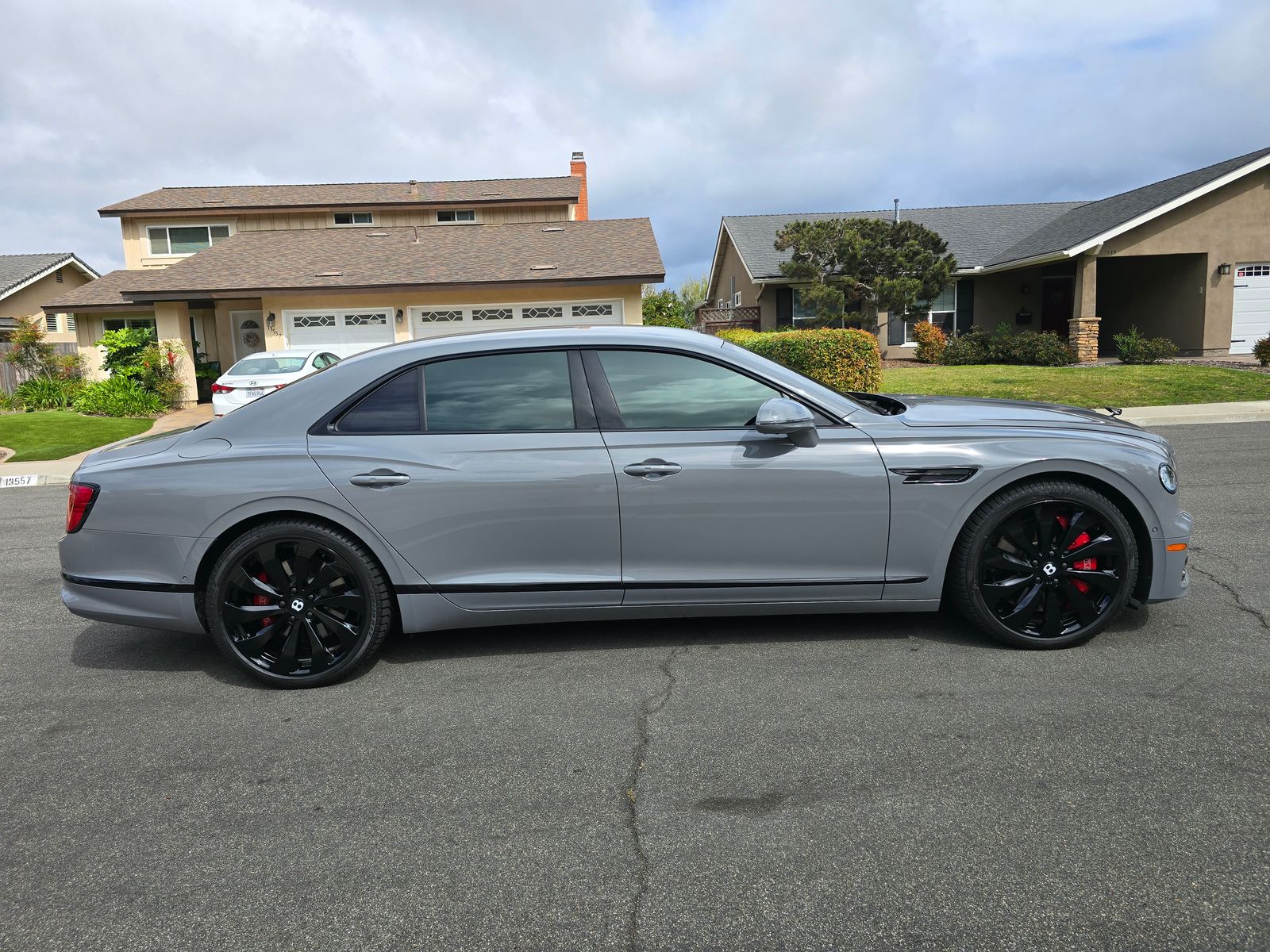 2022 Bentley Flying Spur V8 AWD