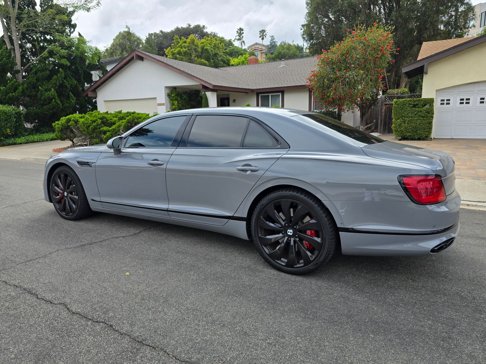 2022 Bentley Flying Spur V8 AWD