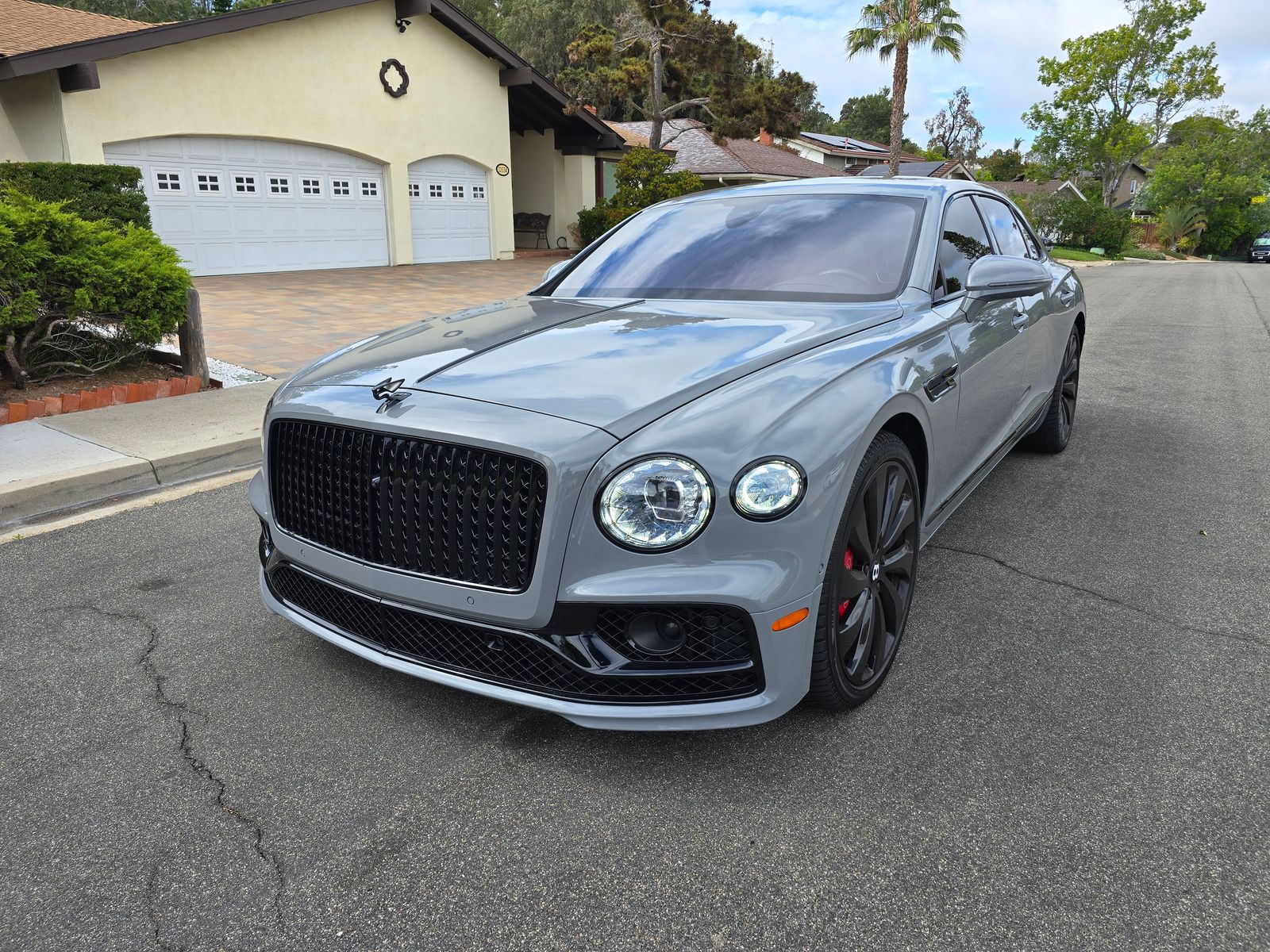 2022 Bentley Flying Spur V8 AWD