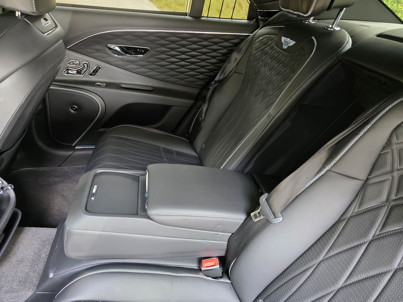 2022 Bentley Flying Spur V8 AWD