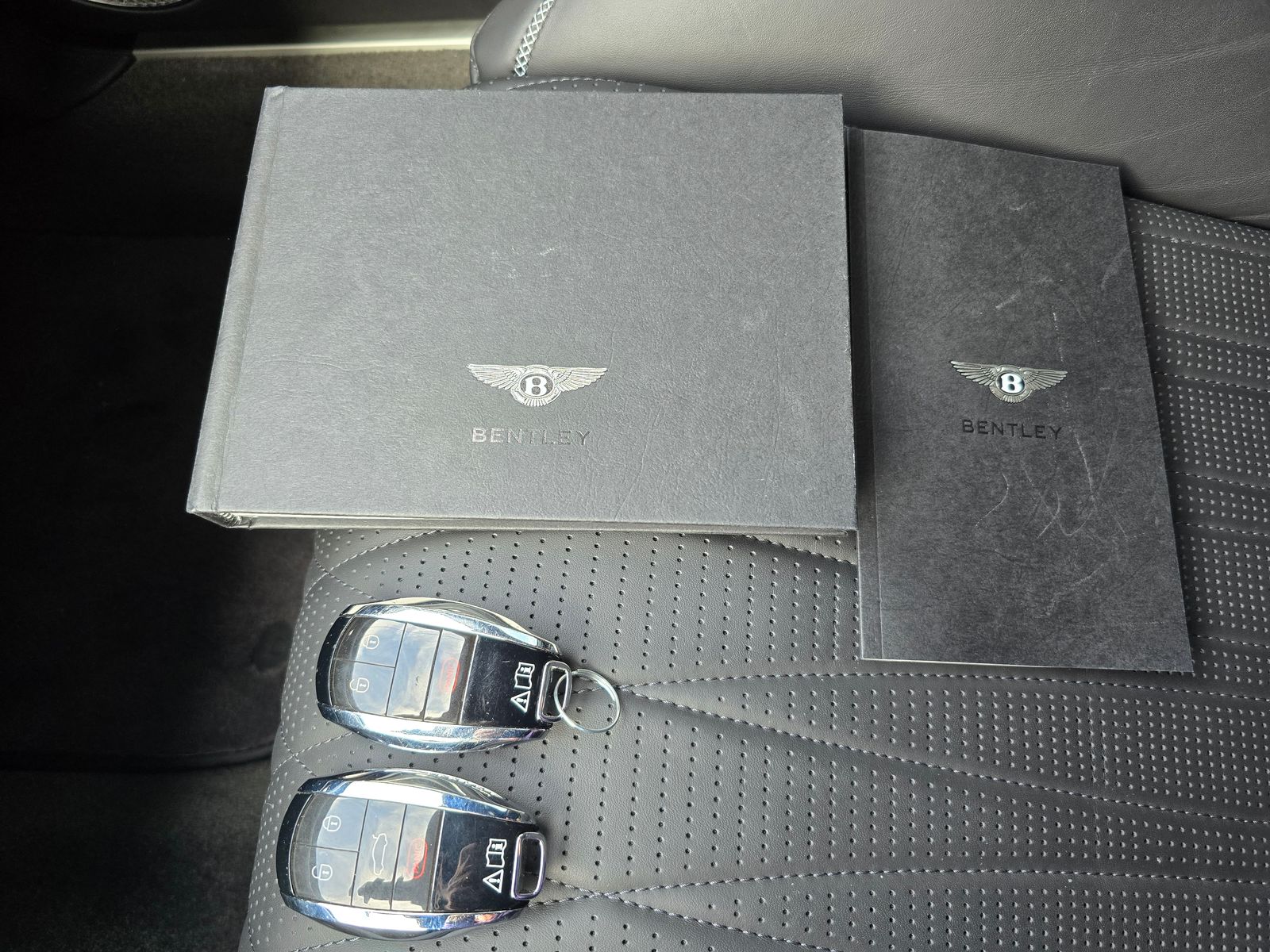 2022 Bentley Flying Spur V8 AWD