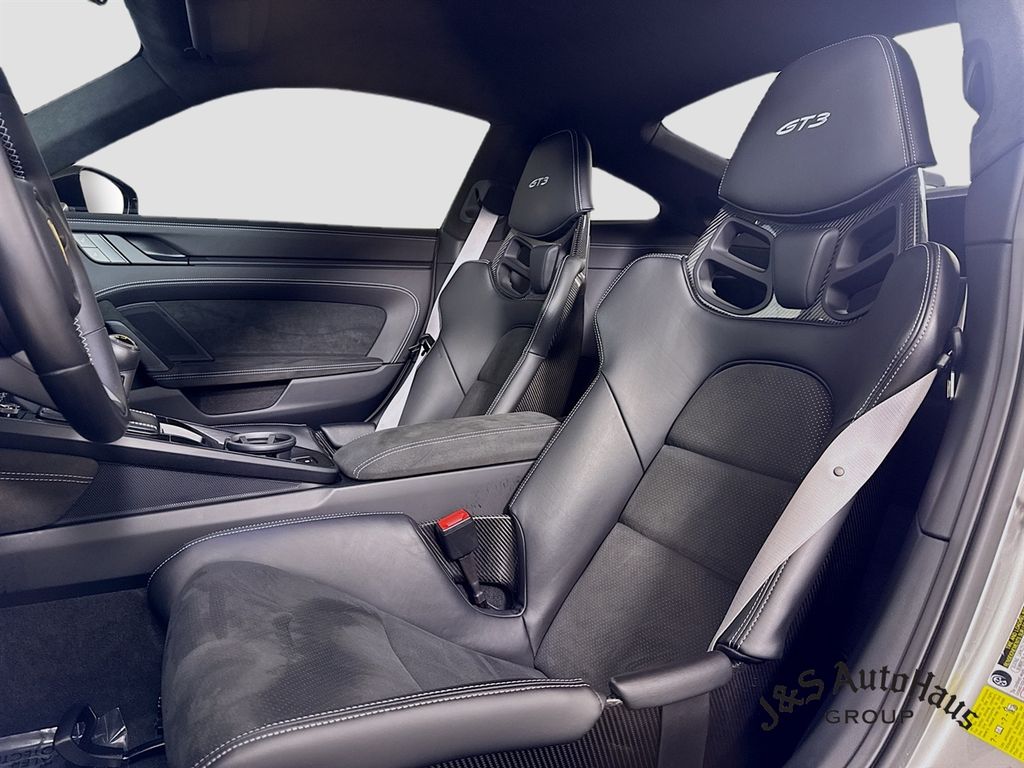 2022 Porsche 911 GT3 RWD