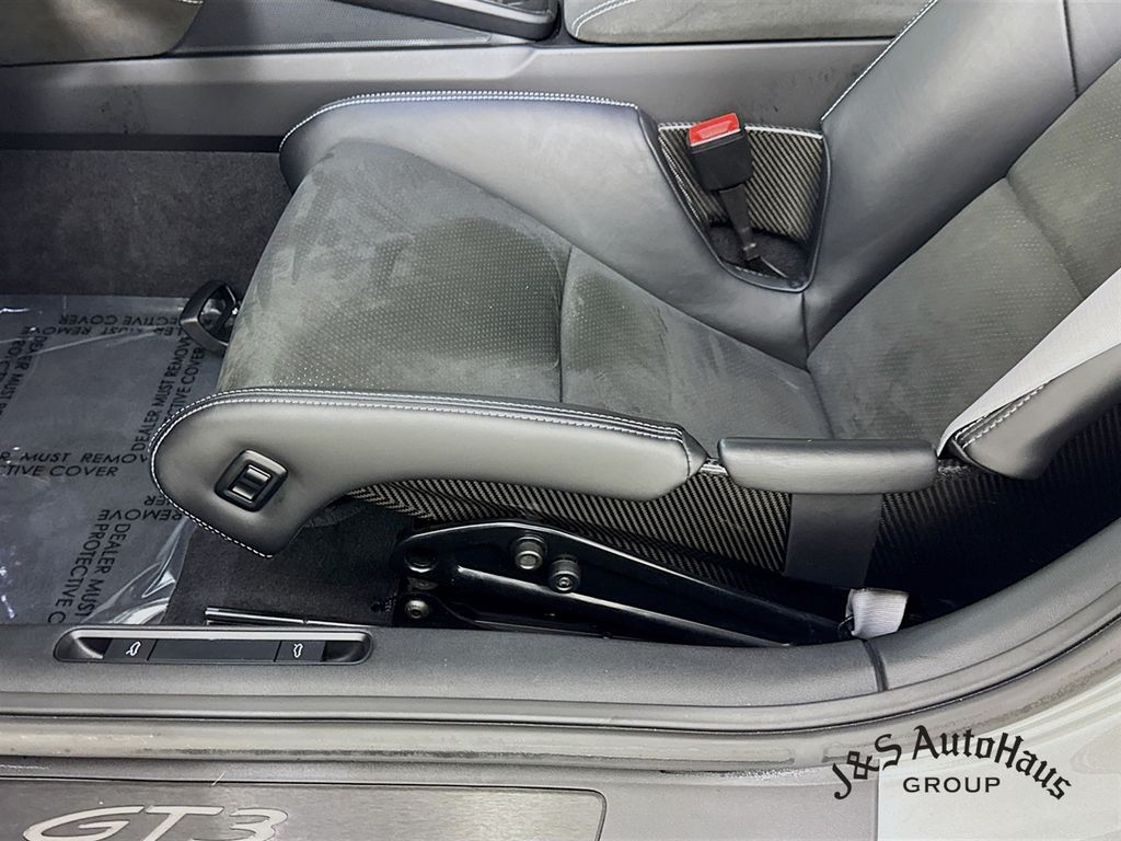 2022 Porsche 911 GT3 RWD