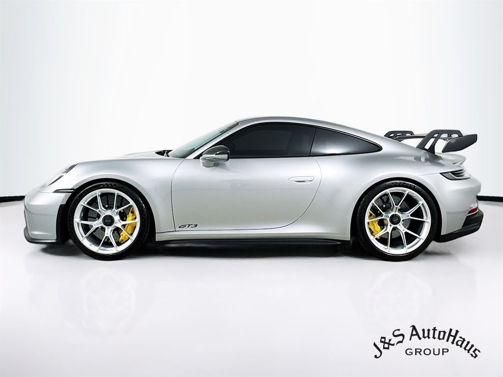 2022 Porsche 911 GT3 RWD
