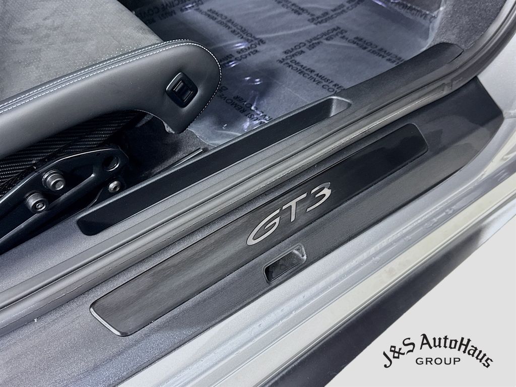 2022 Porsche 911 GT3 RWD