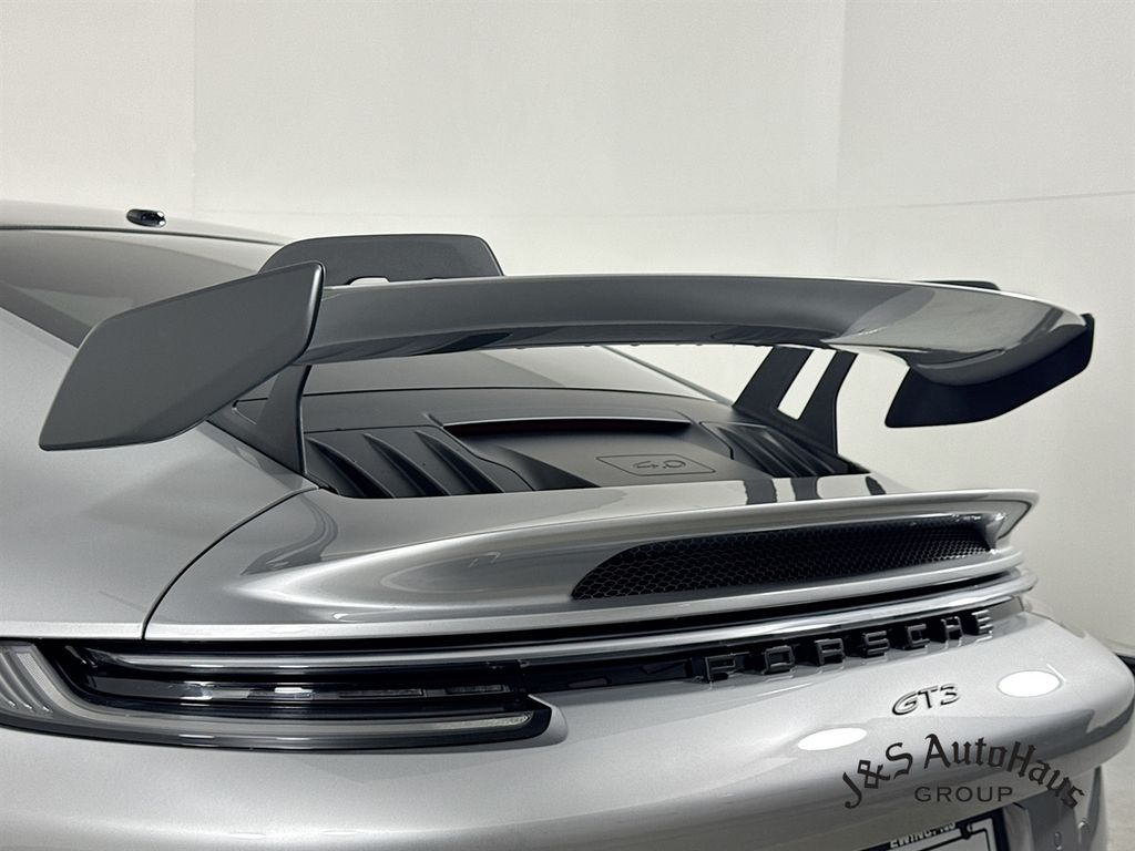 2022 Porsche 911 GT3 RWD