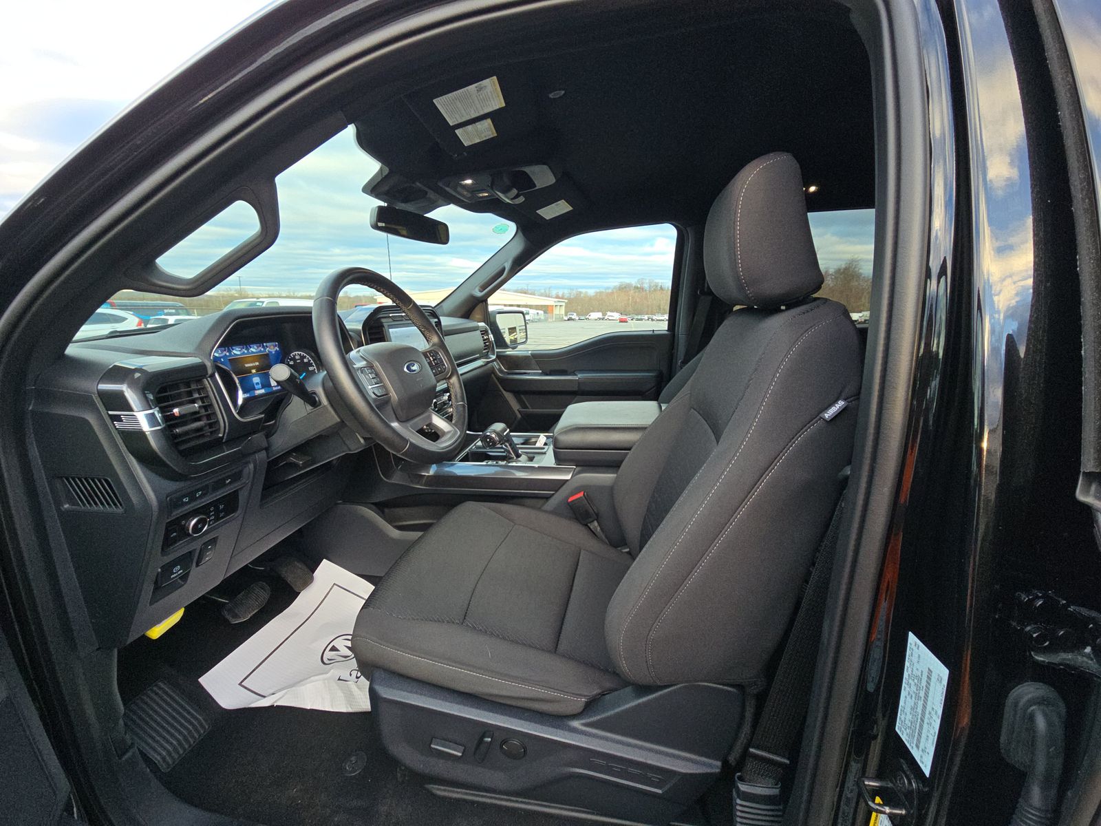 2023 Ford F-150 XLT AWD